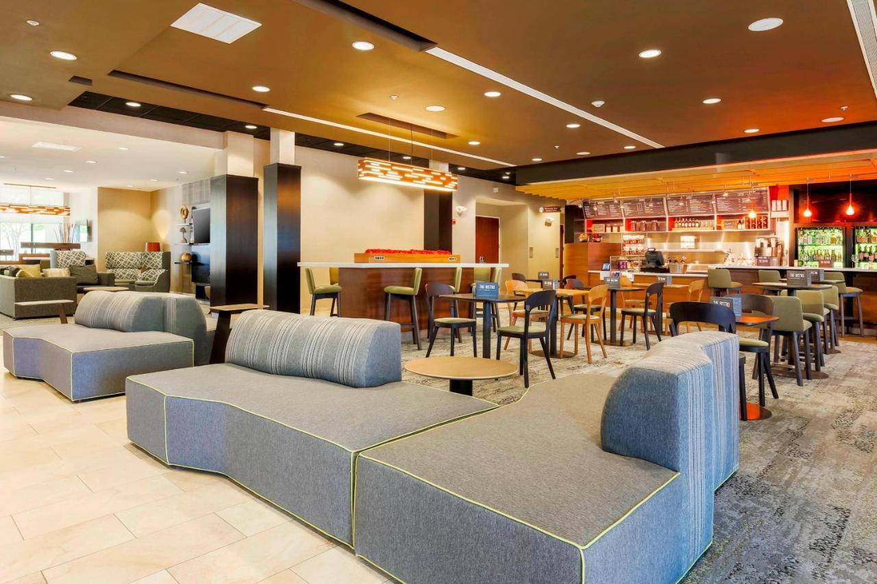 Courtyard By Marriott Dallas Arlington South Exterior photo