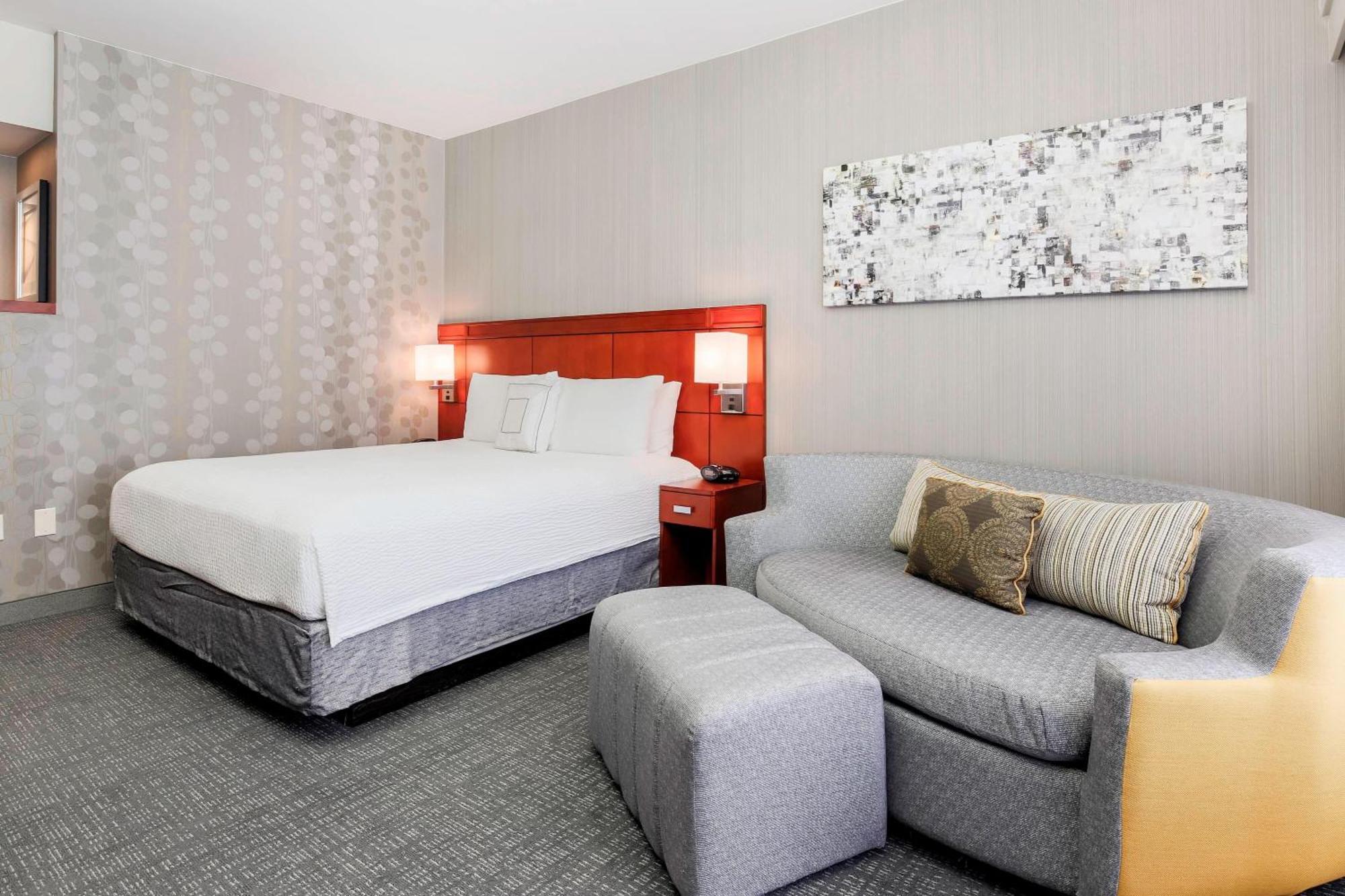 Courtyard By Marriott Dallas Arlington South Exterior photo