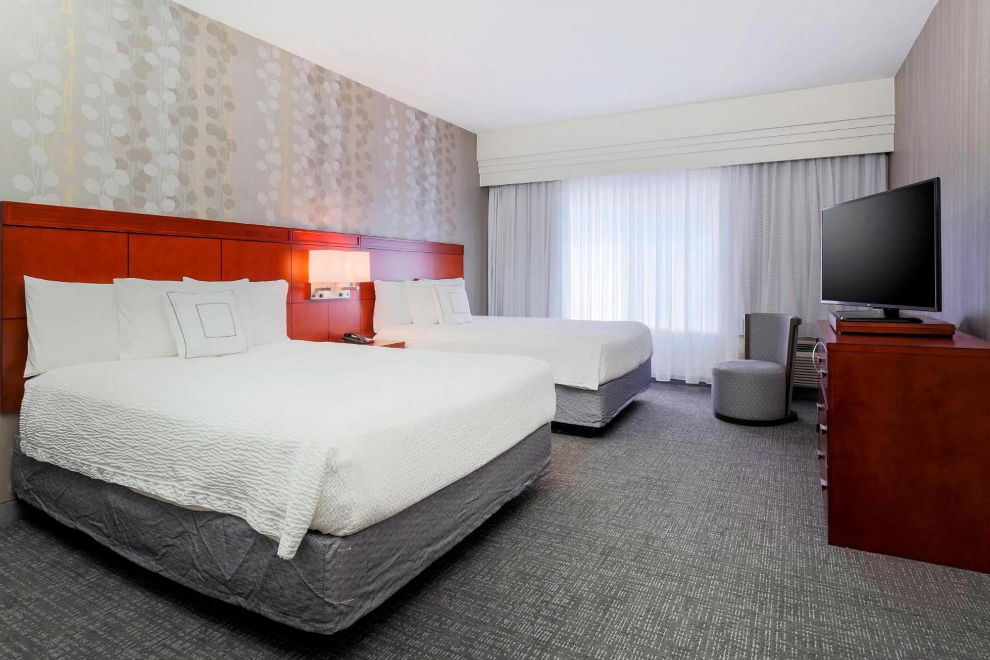 Courtyard By Marriott Dallas Arlington South Exterior photo