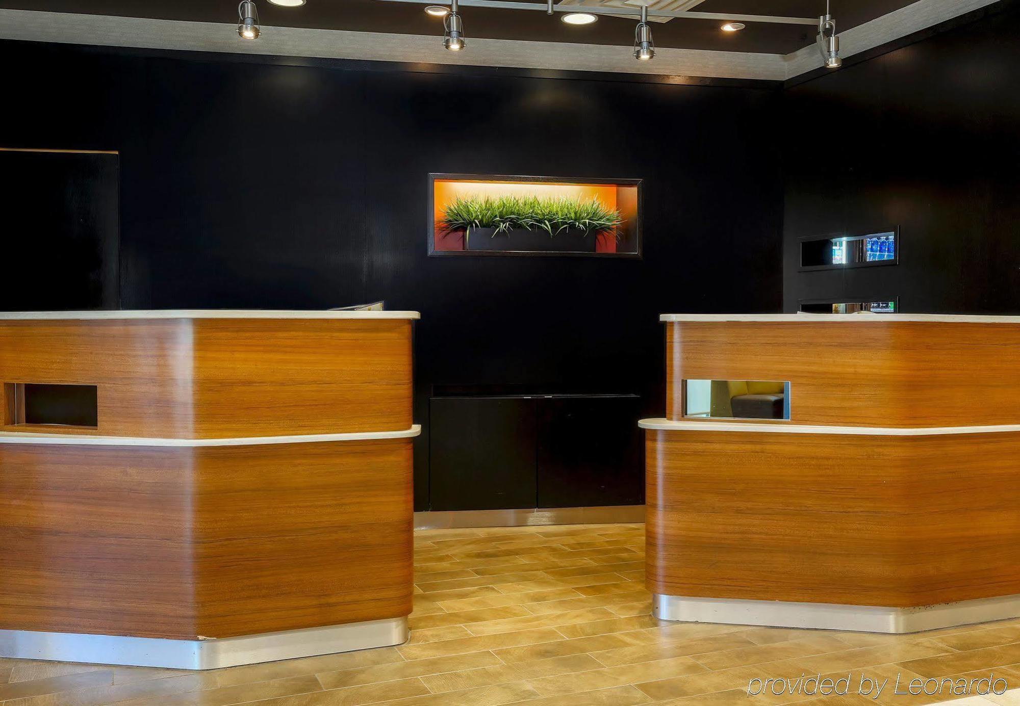 Courtyard By Marriott Dallas Arlington South Exterior photo